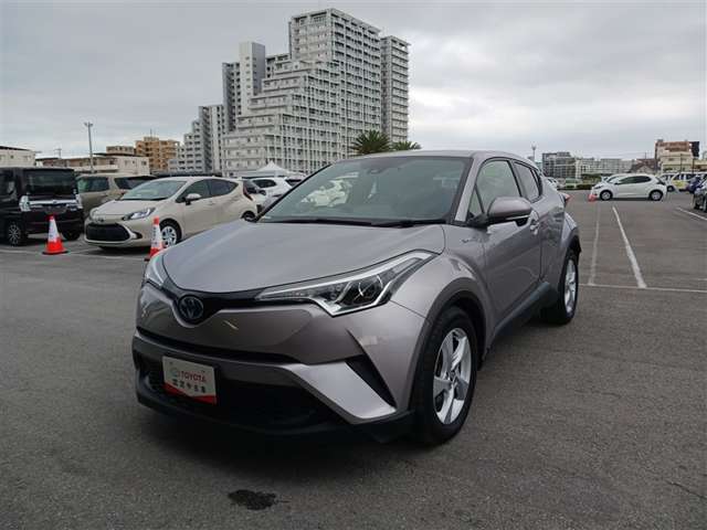 トヨタ C-HR
