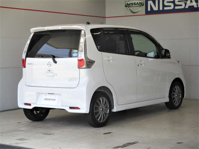 日産 デイズ