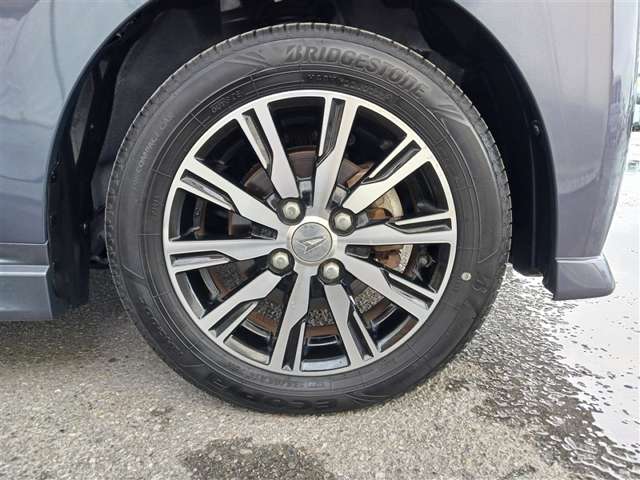 ダイハツ ムーヴ