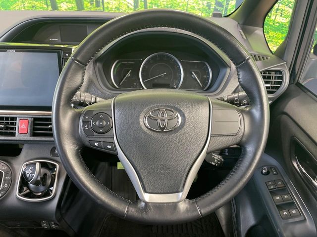 トヨタ ヴォクシー