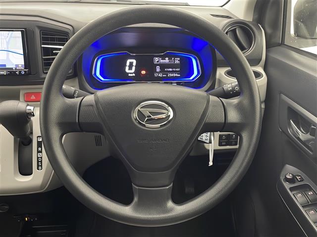 ダイハツ ミライース