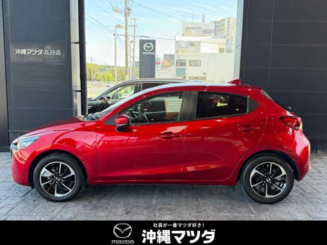 マツダ MAZDA2