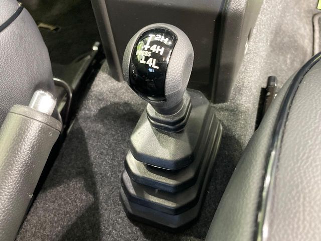 スズキ ジムニー