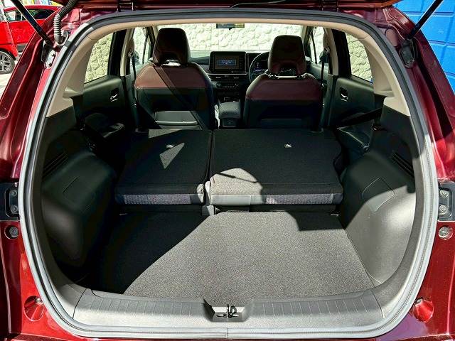 日産 ノートオーラ