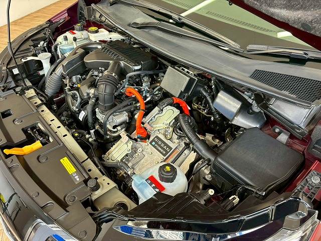 日産 ノートオーラ