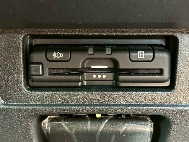 日産 ノートオーラ