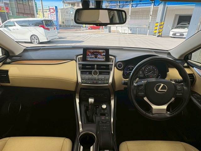 レクサス NX