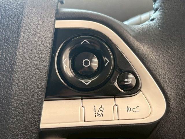 トヨタ プリウス