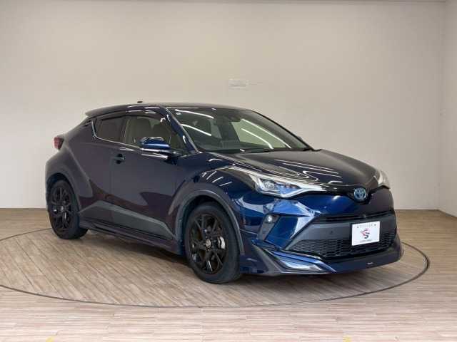 トヨタ C-HR