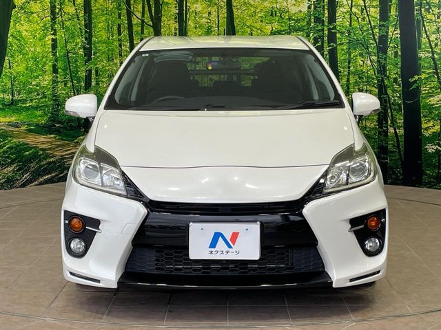 トヨタ プリウス