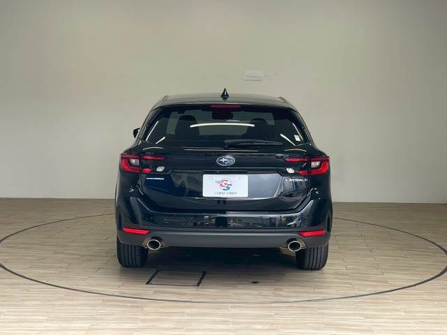 スバル レヴォーグレイバック