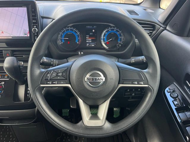 日産 ルークス