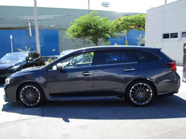 スバル レヴォーグ