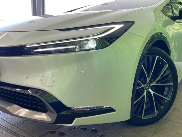 トヨタ プリウス