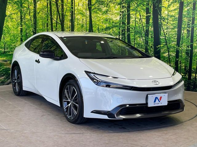 トヨタ プリウス