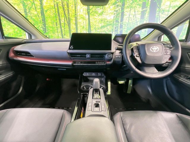 トヨタ プリウス