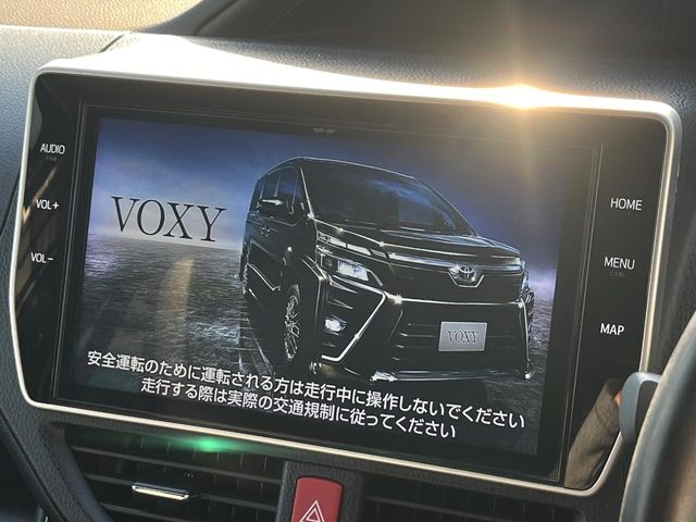 トヨタ ヴォクシー