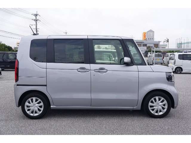 ホンダ N-BOX