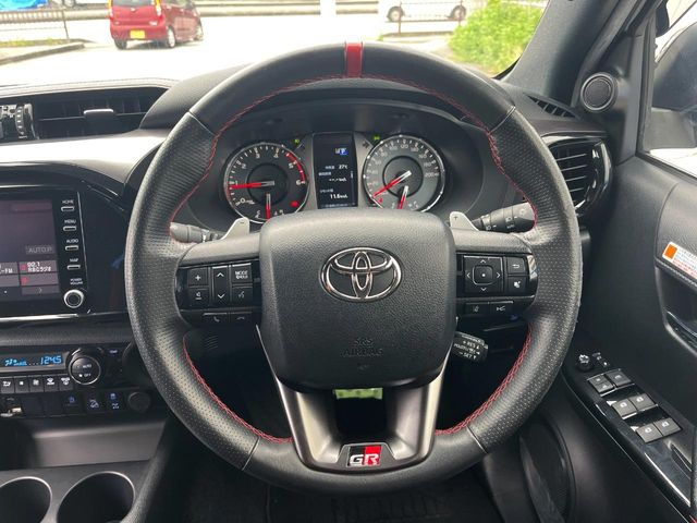 トヨタ ハイラックス