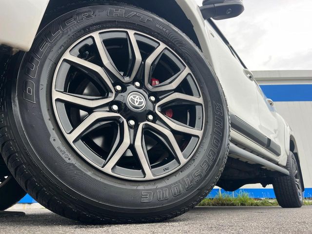 トヨタ ハイラックス