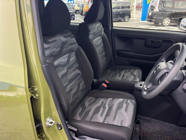 ダイハツ タフト