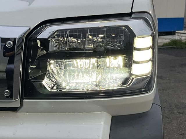 ダイハツ タフト