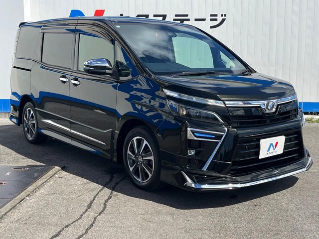 トヨタ ヴォクシー