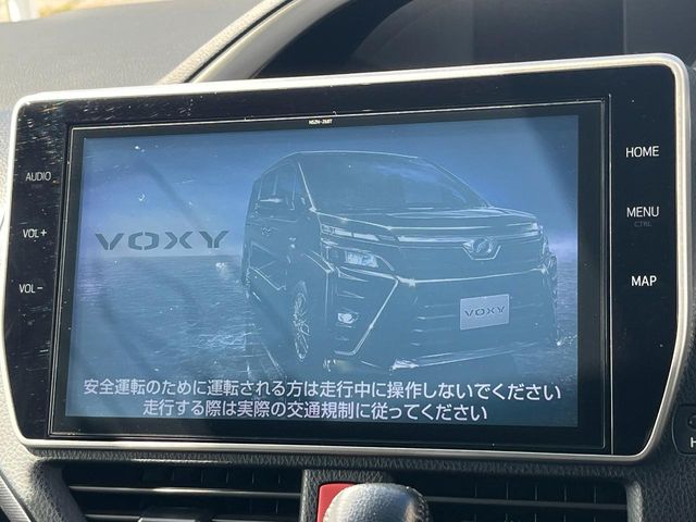 トヨタ ヴォクシー