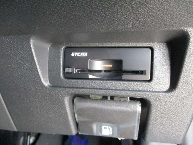 日産 ノートオーラ