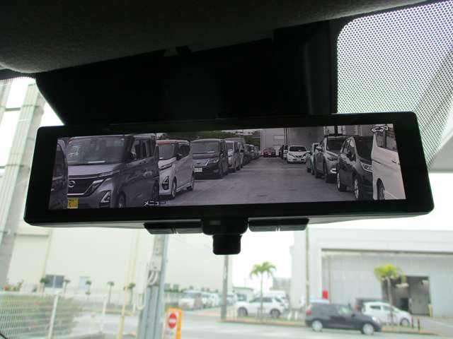 日産 ノートオーラ