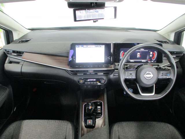 日産 ノートオーラ