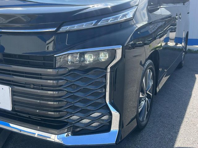 トヨタ ヴォクシー