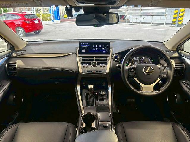 レクサス NX