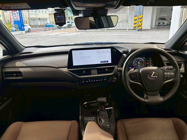 レクサス UX