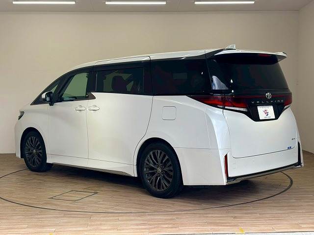 トヨタ ヴェルファイア