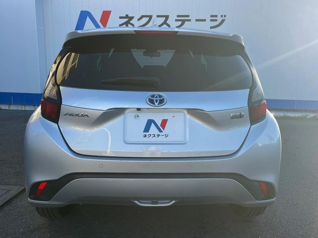 トヨタ アクア