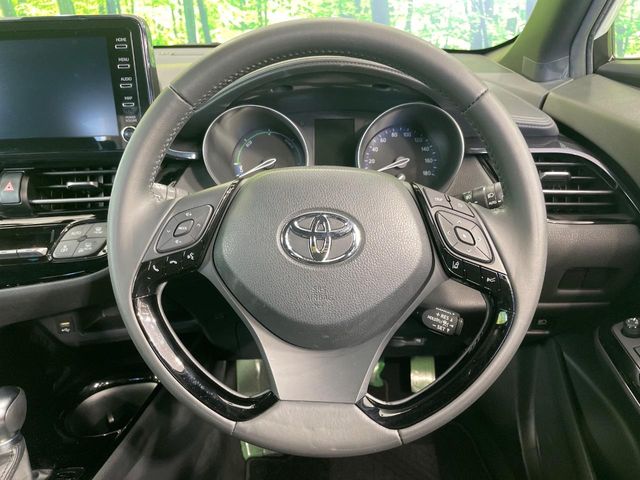 トヨタ C-HR