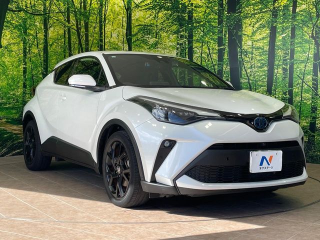トヨタ C-HR