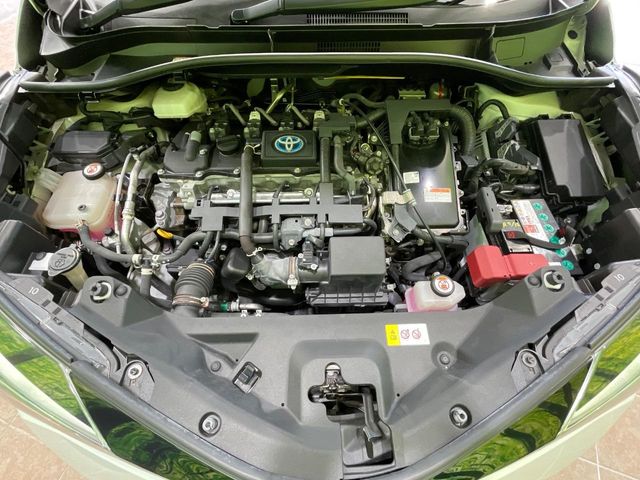 トヨタ C-HR
