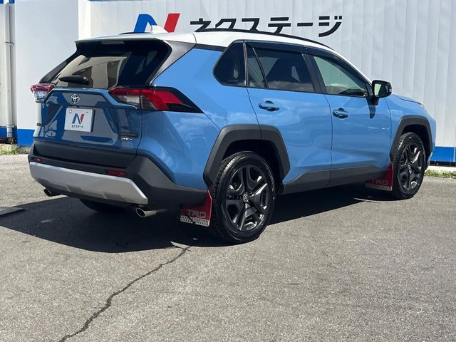 トヨタ RAV4