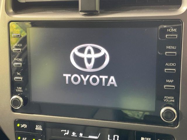トヨタ プリウス