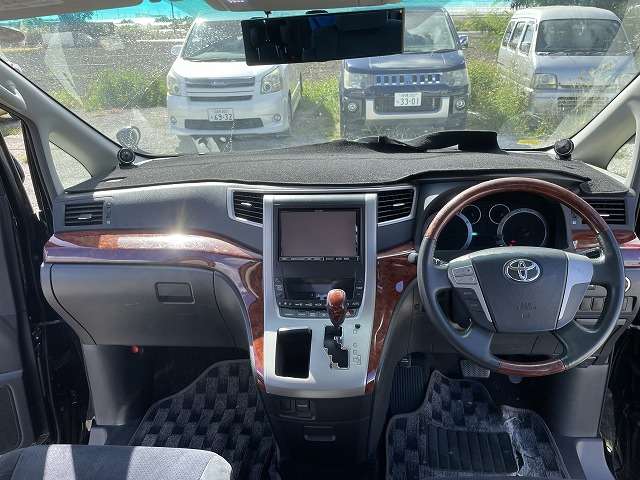 トヨタ ヴェルファイア