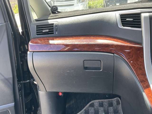 トヨタ ヴェルファイア