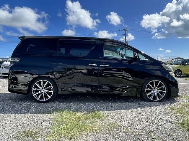 トヨタ ヴェルファイア