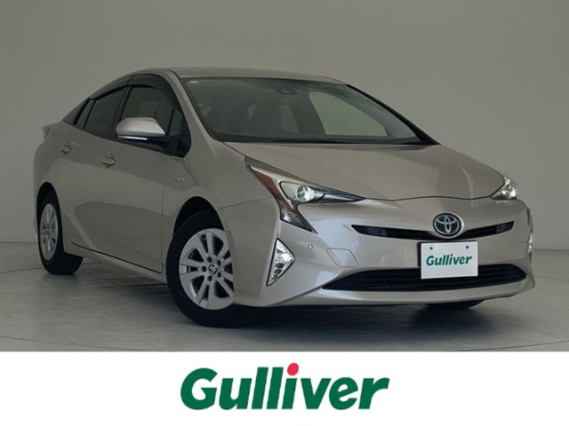 トヨタ プリウス