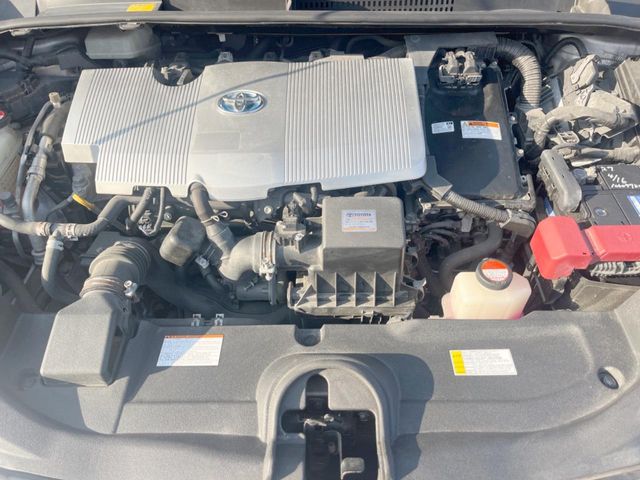 トヨタ プリウス