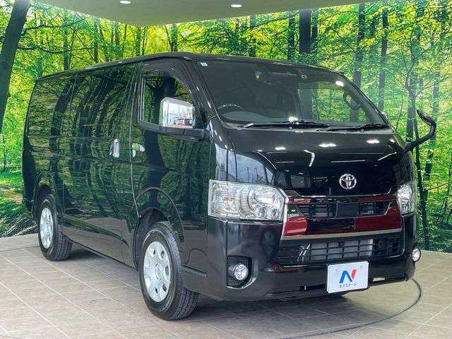 トヨタ ハイエースバン