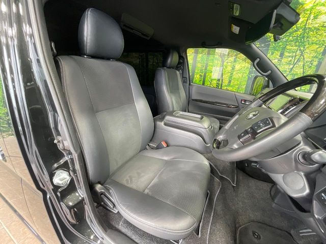 トヨタ ハイエースバン