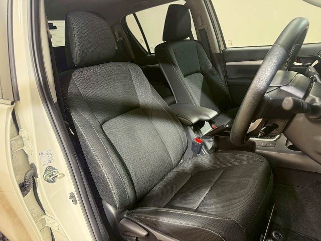 トヨタ ハイラックス