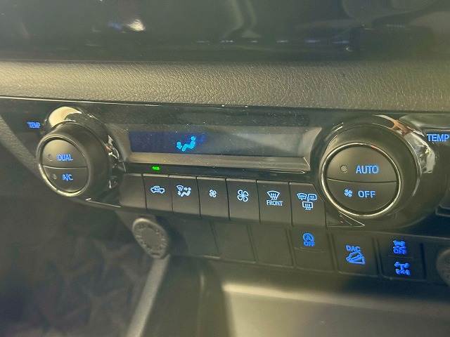 トヨタ ハイラックス